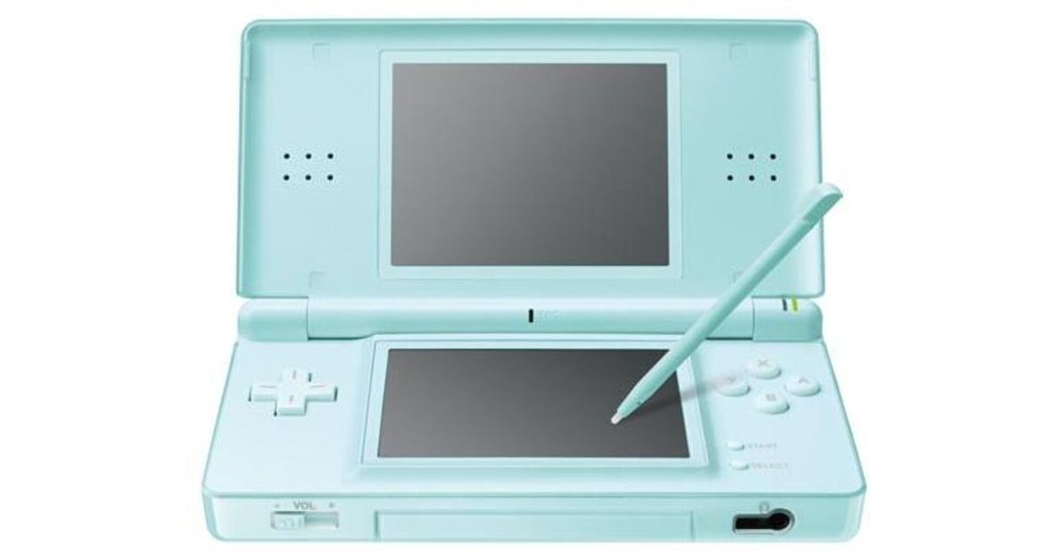 Nintendo ds hot sale console